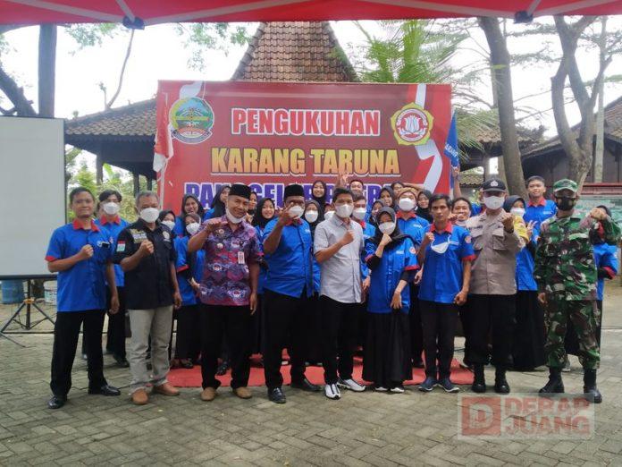 Hadiri Pengukuhan Karangtaruna, Juli Pemuda Harus Manfaatkan IT