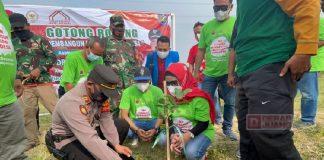 Hari Pangan Sedunia, Dewi Aryani Tanam Bibit Buah-buahan