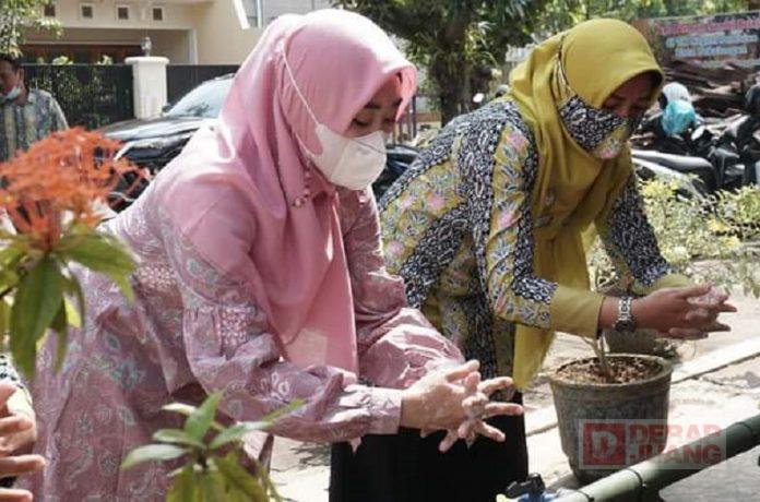 Inggit Soraya Ajak Masyarakat Budayakan Cuci Tangan Sejak Dini
