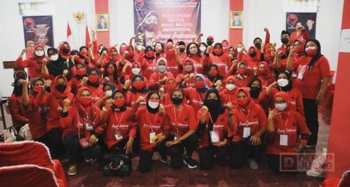 Kader Perempuan Karanganyar Antusias Ikuti Pembekalan “PUAN Indonesia”