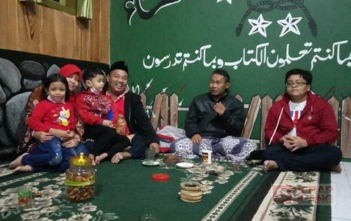 Ketua DPC PDI Perjuangan Batang Jalin Silaturahmi dengan Kyai