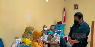 Komitmen Sarjono Ratakan Dosis Vaksin di Desa Ujungnegoro