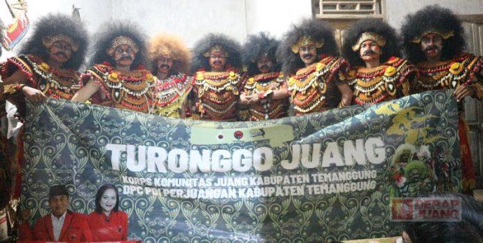 Korps Komunitas Juang Temanggung Gemparkan Masyarakat Melalui Penampilan Kesenian Daerah