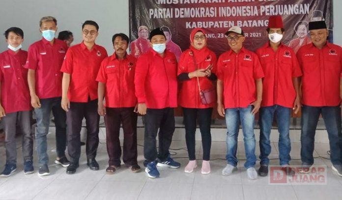 Lantik dan Bekali PAC, Ridwan Tanamkan Mindset Juara