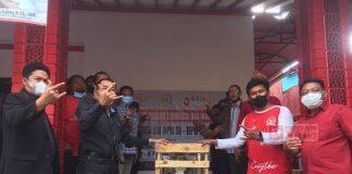 Melalui Suparno, Mbak Casytha Berikan Mesin Gerinder Kepada Pelaku UMKM