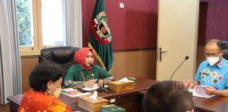 Mbak Etik Evaluasi Program Satu Perangkat Daerah Satu Desa Dampingan