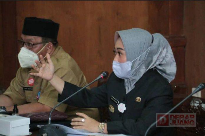 Penyusunan Raperda Pesantren, Bupati Tiwi Minta Masukan Ulama dan Pimpinan Ponpes