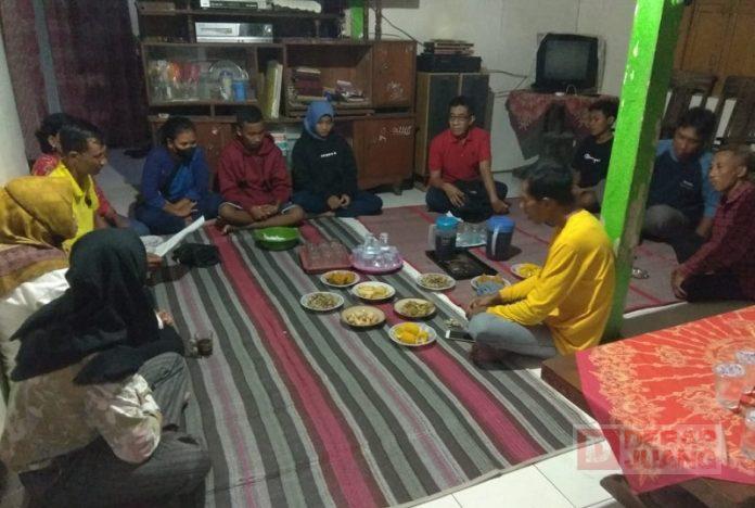 Perkuat Silaturahmi, Urip Raharjo Sambangi Tokoh Masyarakat Desa Brumbung