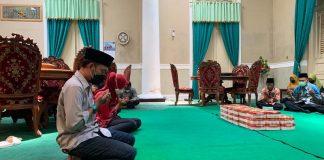 Refleksi Maulid Nabi, Bupati Demak Hadirkan Santunan di Lingkungan Setda