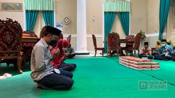 Refleksi Maulid Nabi, Bupati Demak Hadirkan Santunan di Lingkungan Setda
