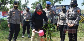 Sri Sumarni: Apresiasi Besar Saya Haturkan pada Program Pengijauan Hutan Ini