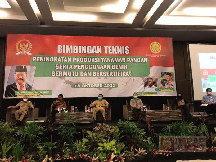 Tingkatkan Kesejahteraan Masyarakat, Sunarna Gelar Bimtek di Banyumas