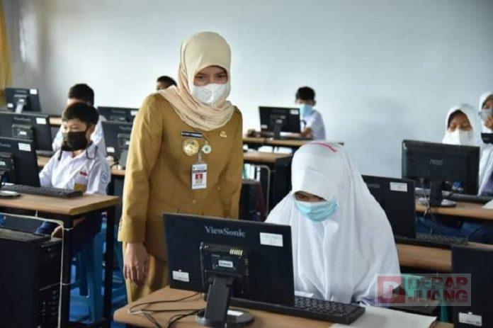 Wabup Rista Cek Asesemen Nasional Guna Pastikan Mutu Pendidikan (2)
