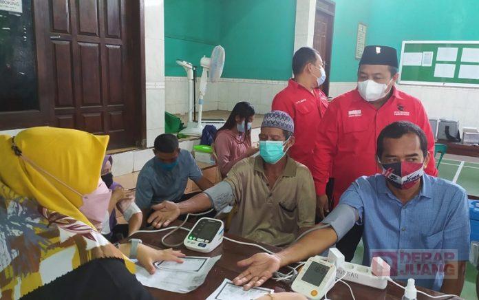 Agar Pandemi Segera Usai, DPC PDI Perjuangan Batang Gelar Vaksinasi