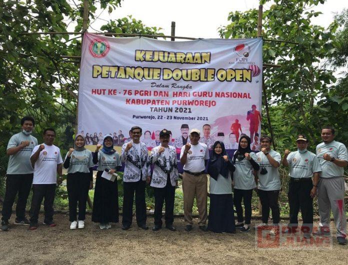 Antusiasme Kader Banteng Purworejo Sambut Hari Guru Nasional