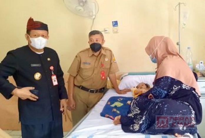 Bambang Pujiyanto Beri Bantuan Balita Penyandang Autoimun