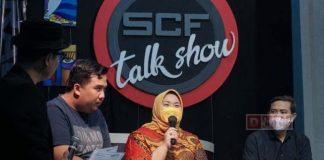 Berikan Perhatian Kepada Seniman, Bupati Yuni Jadi Pembawa Acara SCF ke-16