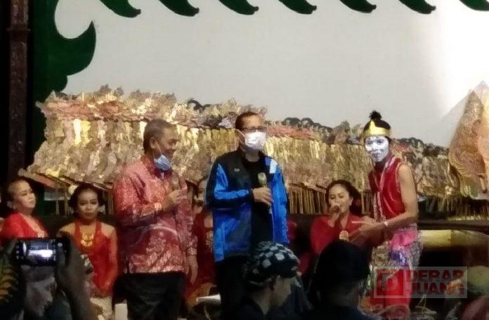 Bersama Dewan Kesenian, KJ Kota Pekalongan Adakan Pagelaran Wayang Kulit
