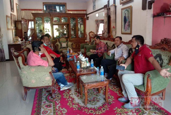 Gandeng Muspika, Mas Darno Iventarisir Perkembangan Covid-19 di Karanganyar