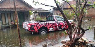 Gerak Cepat, Baguna Kota Pekalongan Evakuasi Warga Terdampak Banjir