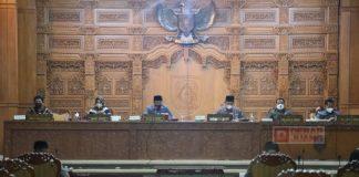 Hadiri Rapat Paripurna, Sri Mulyani Sampaikan RAPBD Tahun 2022