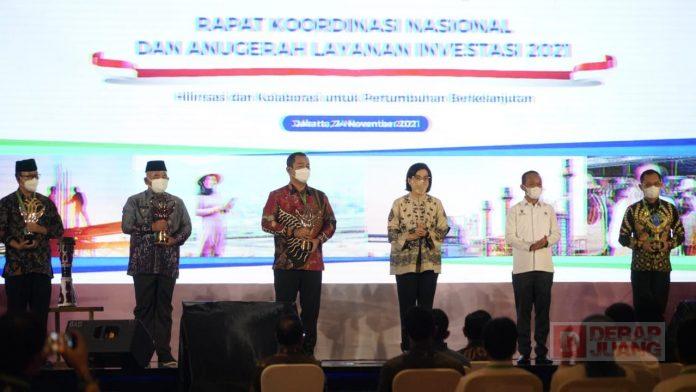 Hendi Bawa Semarang Raih Penghargaan Ekonomi dan Kesehatan