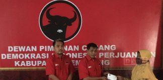 Ringankan Korban Kebakaran Rumah, Junaedi Beri Bantuan