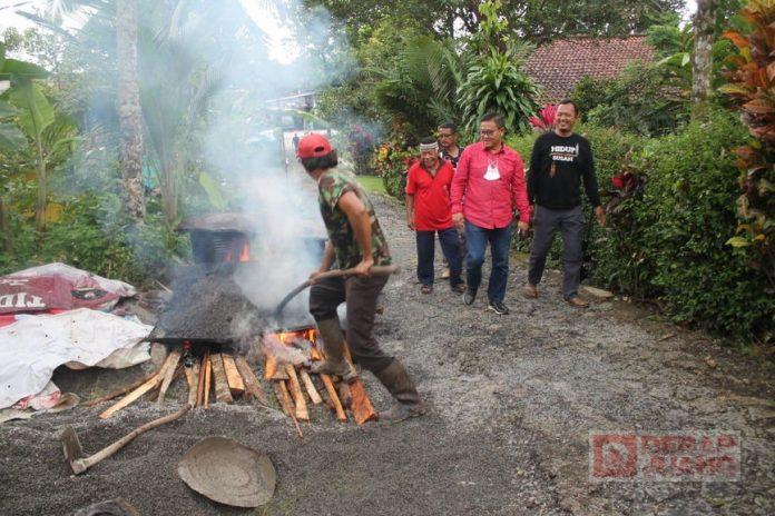 Kepedulian Pak Sam Wujudkan Aspirasi Masyarakat Desa Banjaranyar