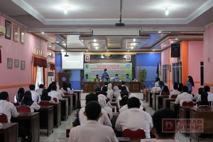 Langkah Jitu Mbak Eisti Songsong Generasi Emas Tenaga Pendidik Tingkat SD