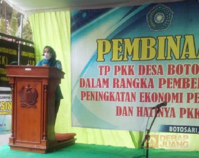 Majukan Ekonomi Desa, Srikandi PDI Perjuangan Ini Ajak Perempuan Berinovasi (2)