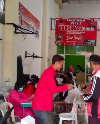 Melalui PAC Grabag, DPC Magelang Gelar Vaksinasi