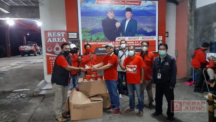 Peduli Kesehatan, Mochamad Herviano Distribusikan Vitamin (2)