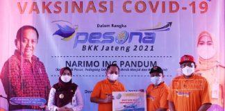 Resik-Resik Pasar Bintoro, Mbak Eisti Minta Pedagang Galakkan Prokes