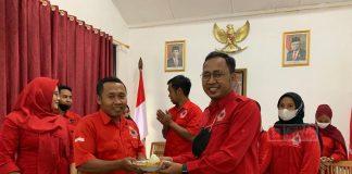 Tumpengan Peringati HUT ke-8 Komunitas Juang