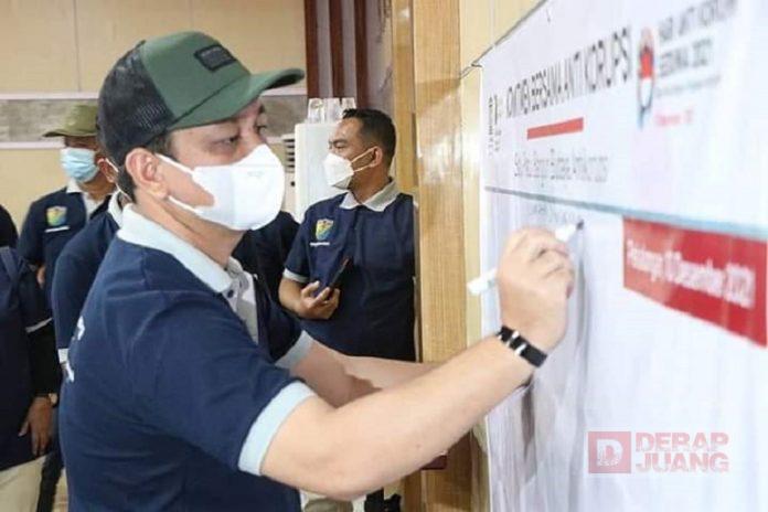 Bersama OPD dan Forkompimda, Walikota Pekalongan Tandatangi Komitmen Anti Korupsi (2)