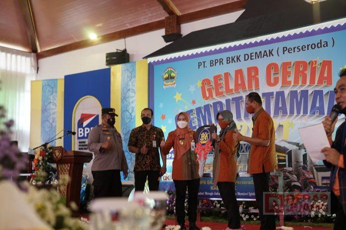 Ditekankan Mbak Eisti, BPR BKK Demak Harus Terus Tingkatkan Inovasi