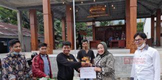 Dongkrak Pertanian Maju, Irna Setiawati Salurkan Alat Pertanian