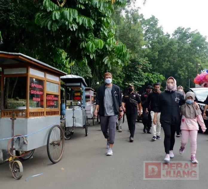 Hadiri Acara“Makan Siomay Bareng”, Bupati Tiwi Membangkitkan UMKM Purbalingga