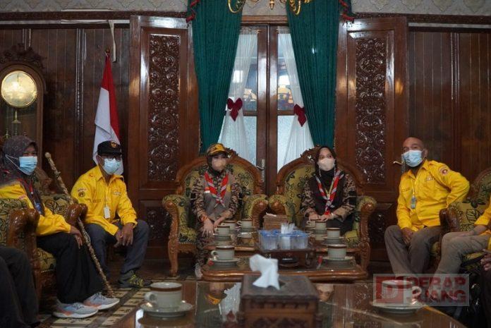Hesti Nugroho Ajak Peserta KPD Menilik Peninggalan Sejarah di Jepara
