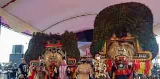 Kepedulian Endrianingsih Terhadap Dunia Kesenian