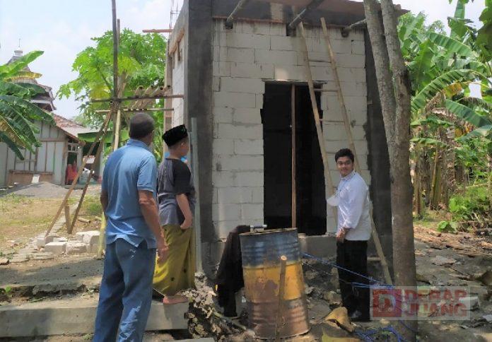 Ketahui Warga Kesulitan Sumber Air, Mas Bintang Bangun Sumur Bor