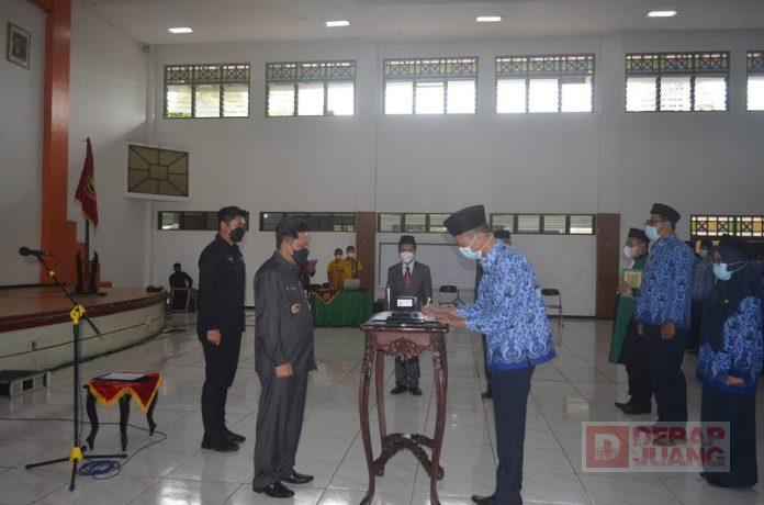 Kukuhkan PNS, Bupati Wonosobo Tekankan Pentingnya Kualitas Pelayanan (2)
