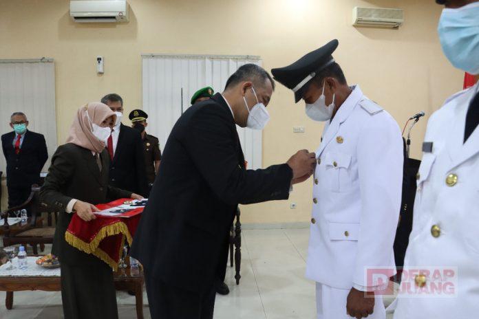 Lantik Kades PAW, Mas Jekek Jalankan Amanah Sebaik-baiknya