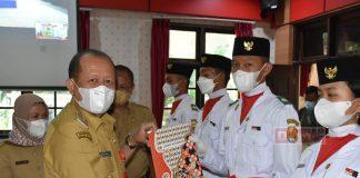 Lantik Paskibra Duta Pancasila, Bambang Pujiyanto: Kalian Adalah Pemuda Terbaik Grobogan