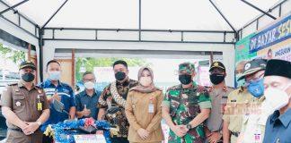 Menuju Klaten Tuntas Vaksin Covid-19, Sri Mulyani Berikan Hadiah Motor Kepada Peserta Vaksin
