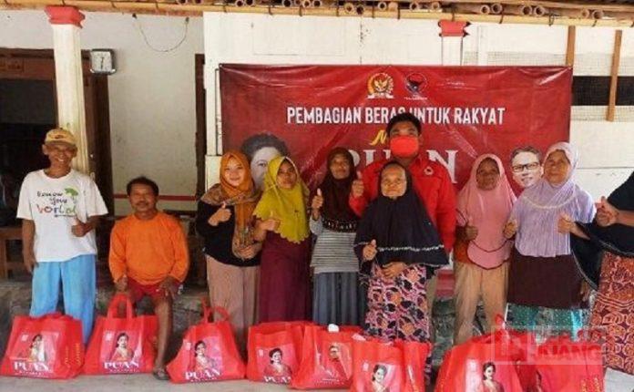PDI Perjuangan Karanganyar Distribusikan 10 Ribu Paket Beras