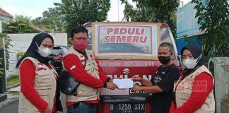 Peduli Sesama, Baguna PDI Perjuangan Banyumas Serahkan Bantuan untuk Korban Semeru