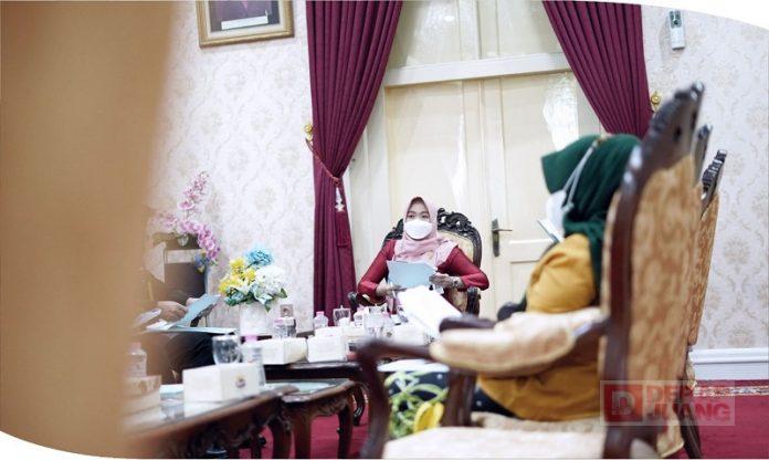 Pimpin RUPM, Mbak Eisti; Utamakan Pelayanan dan Kualitas Bagi Masyarakat