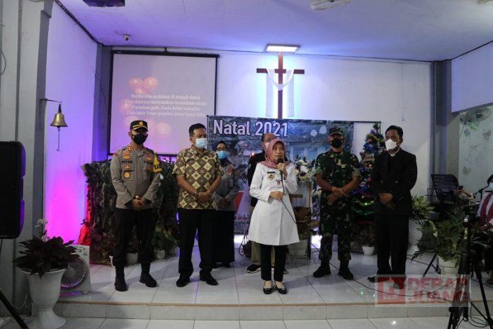 Ristawati Cek Pos Pengamanan Nataru (2)