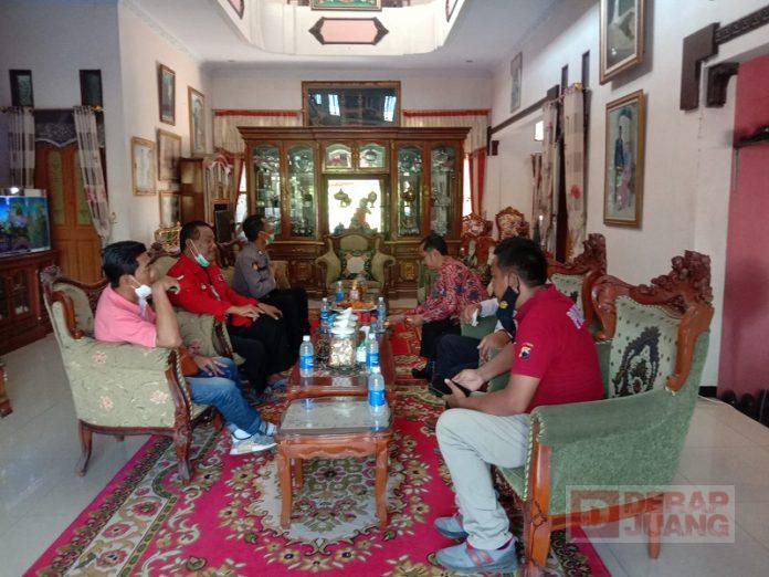 Sinergitas Darno Bersama Muspika Karanganyar Atasi Lonjakan Harga Komoditas